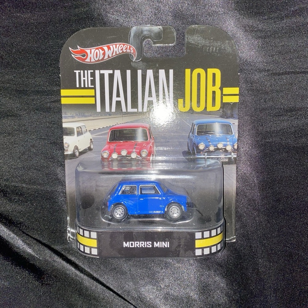 2012 HOT WHEELS RETRO ENTERTAINMENT THE ITALIAN JOB MORRIS MINI BLUE